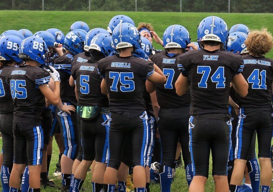 Football team in Savage uniforms